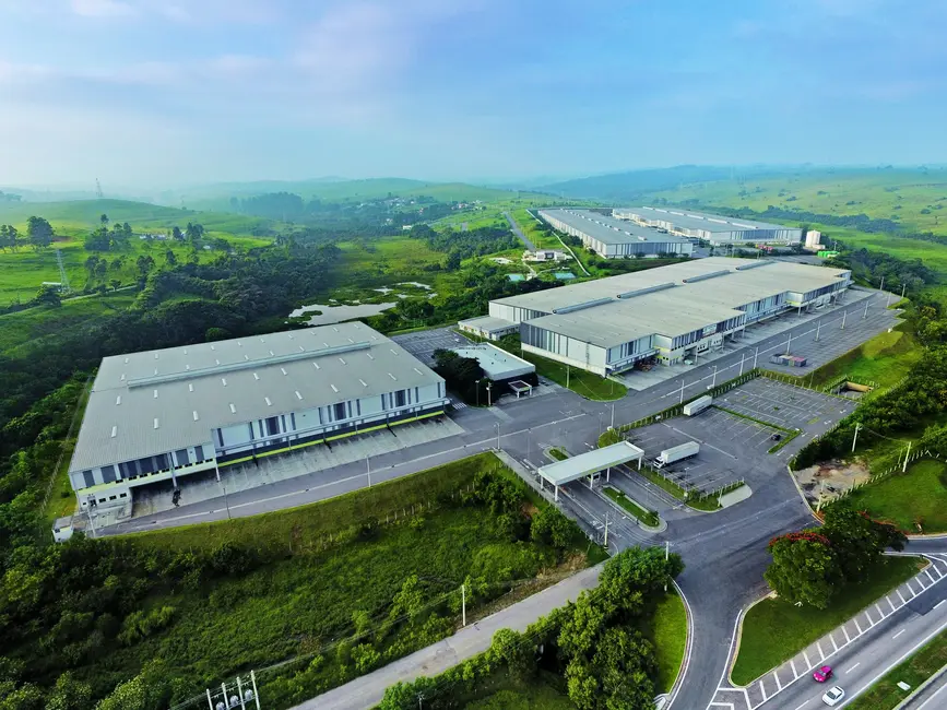 Foto 4 de Armazém / Galpão para alugar, 13698m2 em Vila Galvão, Cacapava - SP