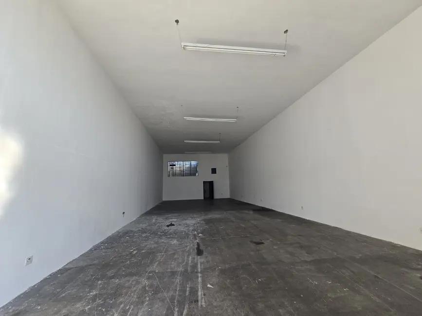 Foto 3 de Armazém / Galpão para alugar, 200m2 em Iporanga, Sorocaba - SP
