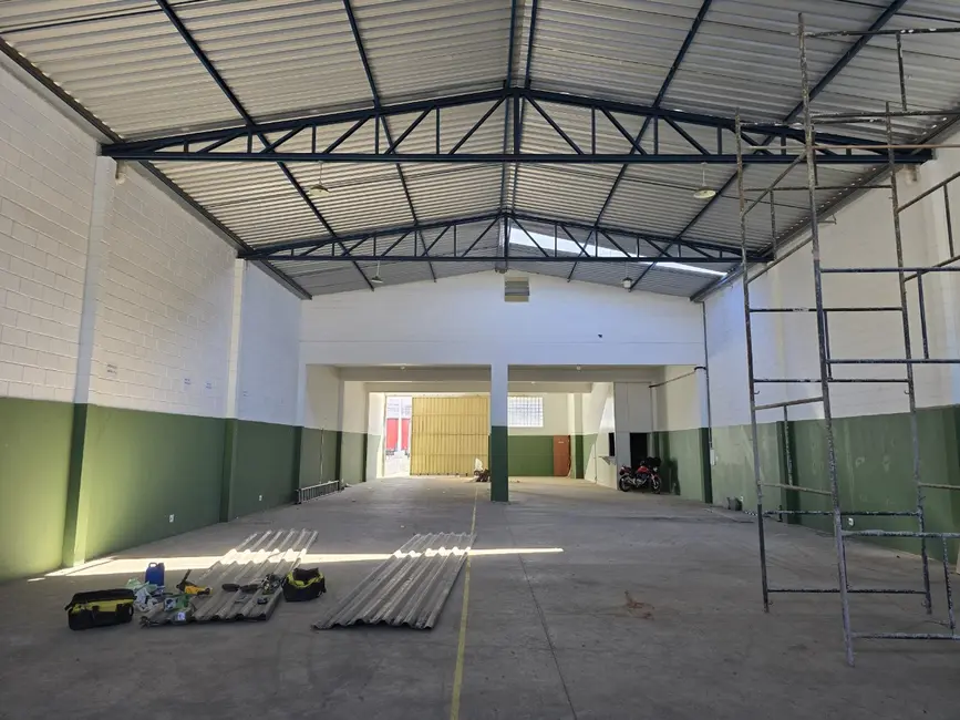 Armazém / Galpão para alugar, 403m2 em Zona Industrial, Sorocaba - SP - imagem 3 Foto 3 de Armazém / Galpão para alugar, 403m2 em Zona Industrial, Sorocaba - SP