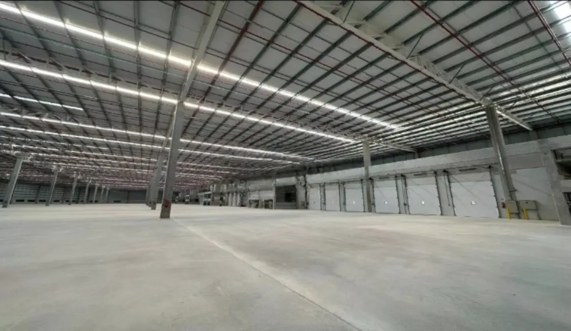 Armazém / Galpão para alugar, 1698m2 em Jardim Belval, Barueri - SP - imagem 7 Foto 7 de Armazém / Galpão para alugar, 1698m2 em Jardim Belval, Barueri - SP