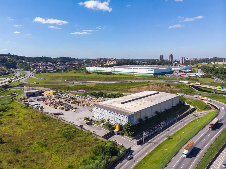 Foto 7 de Armazém / Galpão para alugar, 5176m2 em Jardim Vista Alegre, Embu Das Artes - SP