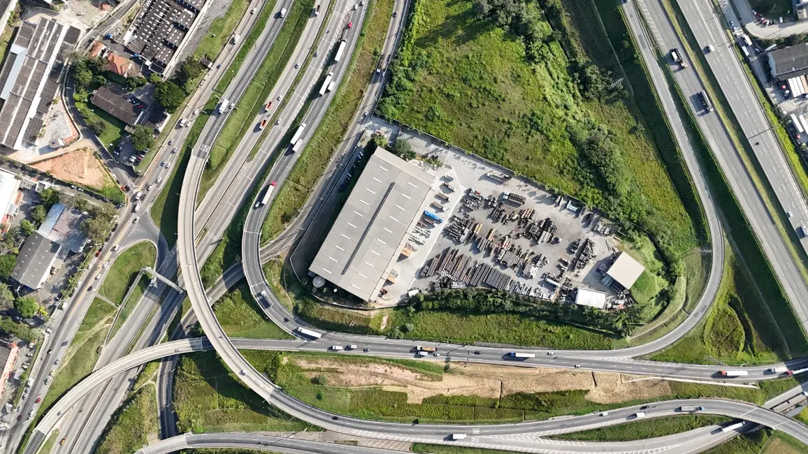 Foto 8 de Armazém / Galpão para alugar, 5176m2 em Jardim Vista Alegre, Embu Das Artes - SP