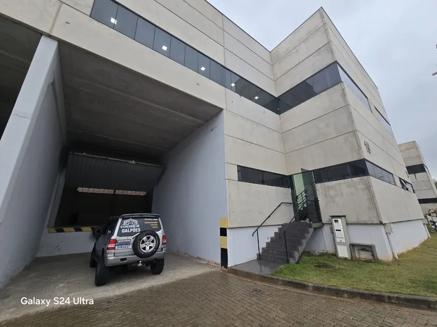 Armazém / Galpão para alugar, 600m2 em Zona Industrial, Sorocaba - SP - imagem 1 Foto 1 de Armazém / Galpão para alugar, 600m2 em Zona Industrial, Sorocaba - SP