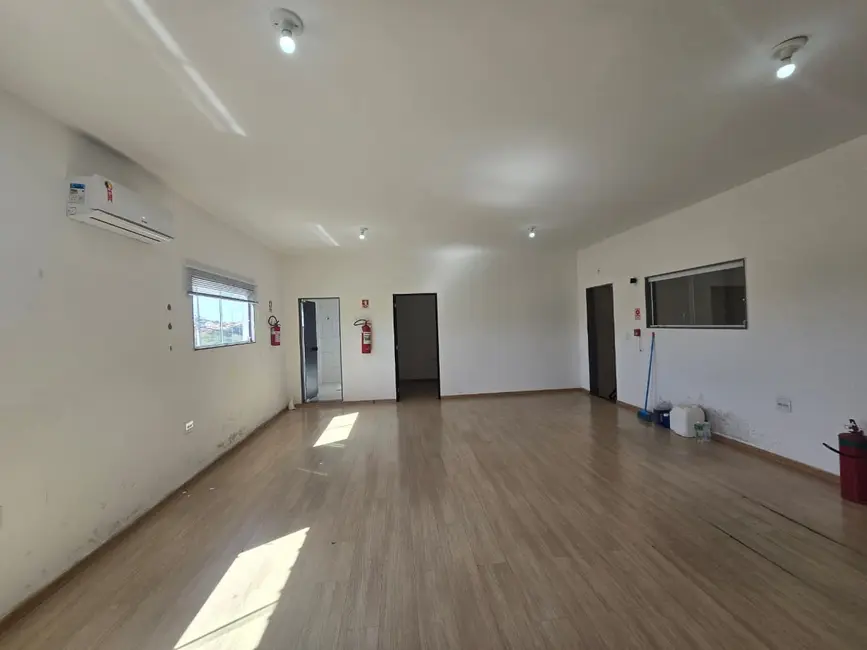 Foto 6 de Armazém / Galpão para alugar, 720m2 em Jardim Ibiti do Paço, Sorocaba - SP