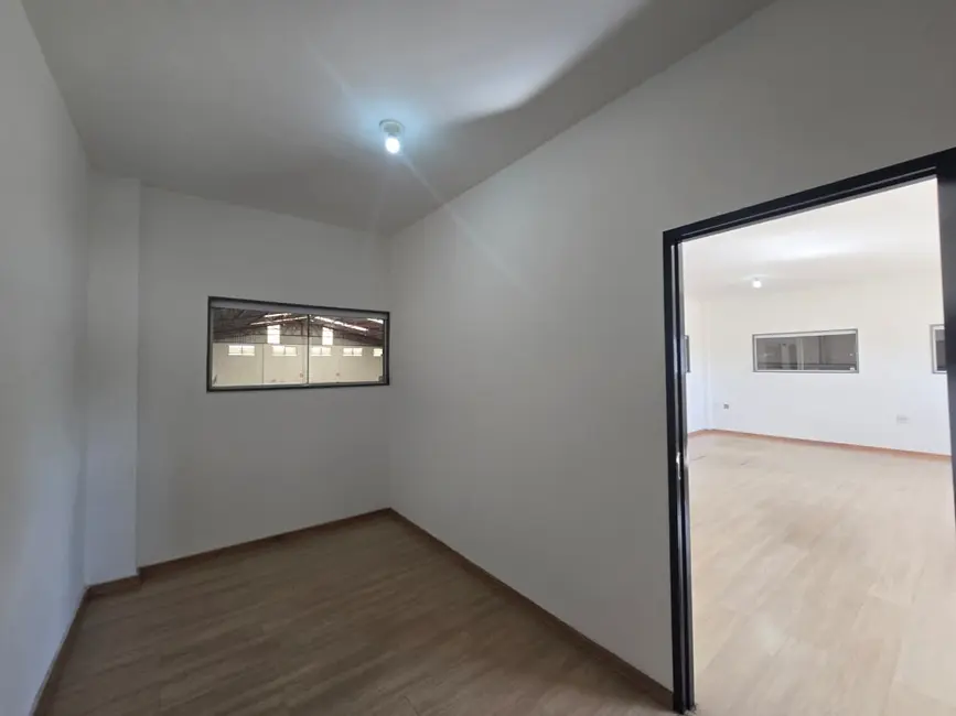 Foto 7 de Armazém / Galpão para alugar, 720m2 em Jardim Ibiti do Paço, Sorocaba - SP
