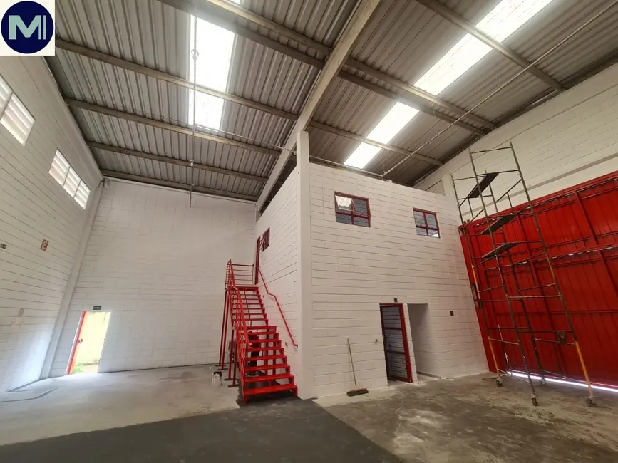 Armazém / Galpão para alugar, 400m2 em Iporanga, Sorocaba - SP - imagem 9 Foto 9 de Armazém / Galpão para alugar, 400m2 em Iporanga, Sorocaba - SP