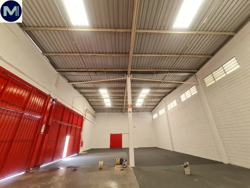 Armazém / Galpão para alugar, 400m2 em Iporanga, Sorocaba - SP - imagem 5 Foto 5 de Armazém / Galpão para alugar, 400m2 em Iporanga, Sorocaba - SP
