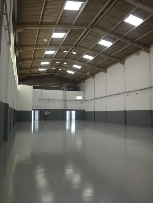 Foto 3 de Armazém / Galpão para alugar, 525m2 em Sítio do Rosário, Santana De Parnaiba - SP