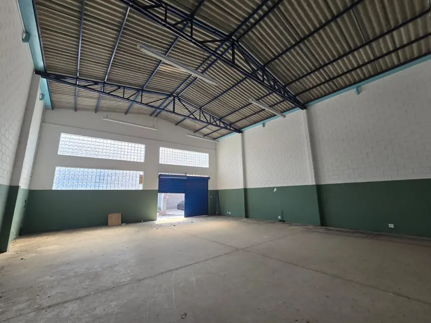 Foto 2 de Armazém / Galpão para alugar, 190m2 em Éden, Sorocaba - SP