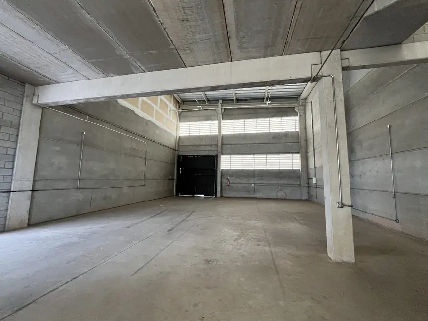Armazém / Galpão para alugar, 608m2 em Vila Barão, Sorocaba - SP - imagem 7 Foto 7 de Armazém / Galpão para alugar, 608m2 em Vila Barão, Sorocaba - SP