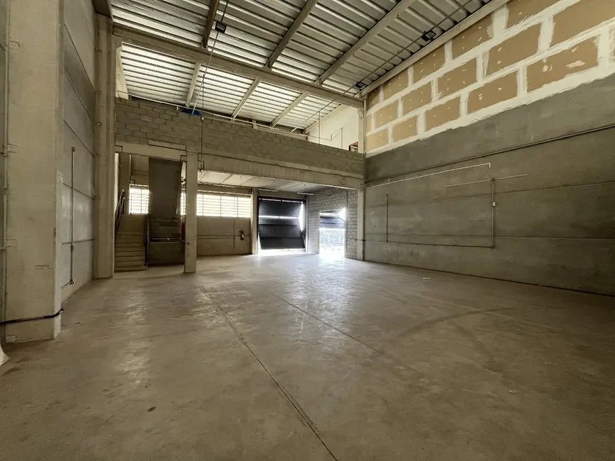 Foto 9 de Armazém / Galpão para alugar, 608m2 em Vila Barão, Sorocaba - SP