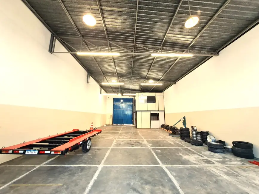 Armazém / Galpão para alugar, 262m2 em Jardim Zulmira, Sorocaba - SP - imagem 9 Foto 9 de Armazém / Galpão para alugar, 262m2 em Jardim Zulmira, Sorocaba - SP