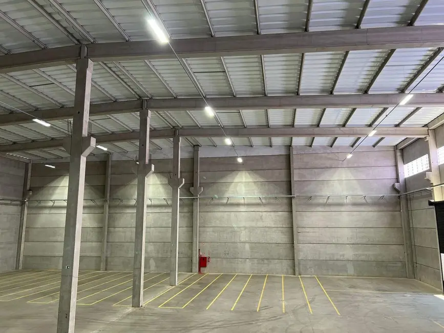 Armazém / Galpão para alugar, 1500m2 em Iporanga, Sorocaba - SP - imagem 5 Foto 5 de Armazém / Galpão para alugar, 1500m2 em Iporanga, Sorocaba - SP
