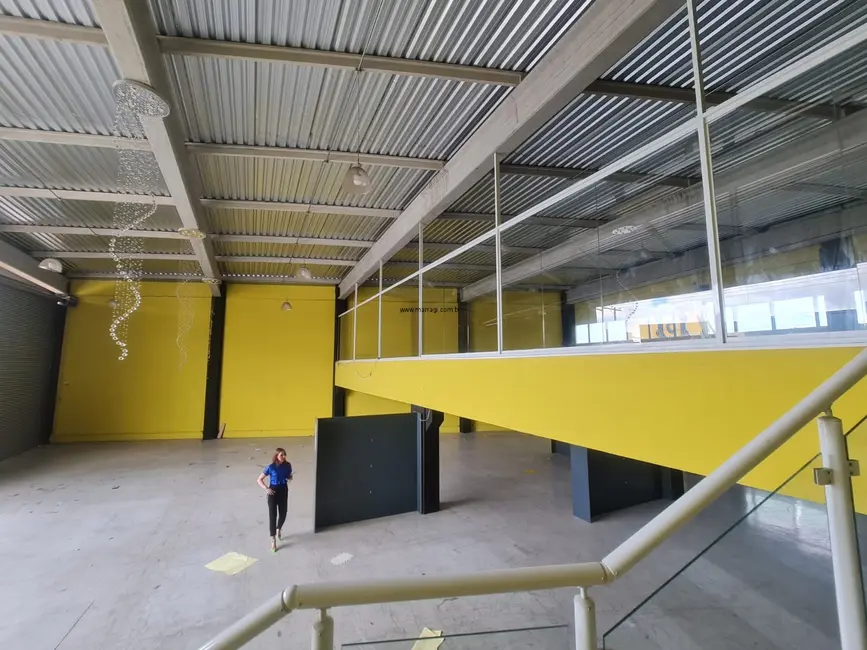 Armazém / Galpão para alugar, 412m2 em Vila Santa Rita, Sorocaba - SP - imagem 4 Foto 4 de Armazém / Galpão para alugar, 412m2 em Vila Santa Rita, Sorocaba - SP