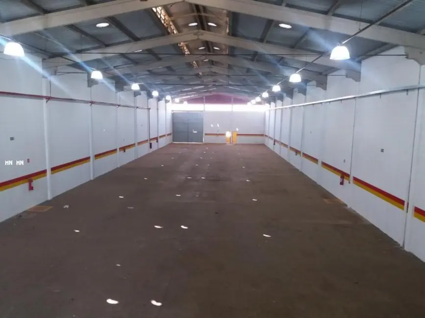 Foto 3 de Armazém / Galpão para alugar, 900m2 em Zona Industrial, Sorocaba - SP
