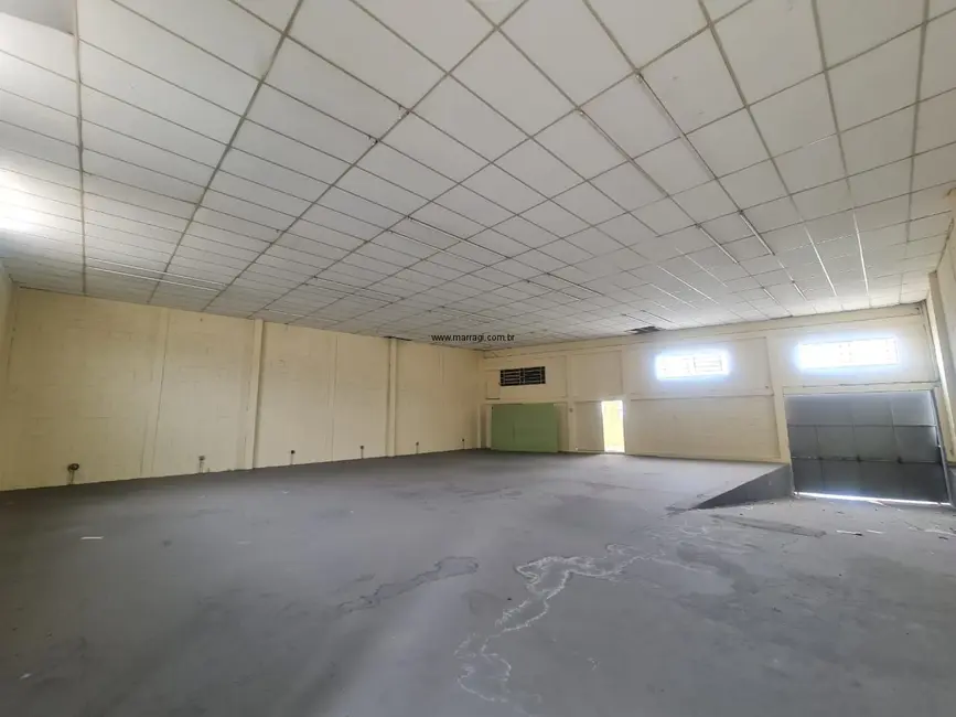Foto 3 de Armazém / Galpão para alugar, 300m2 em Protestantes, Votorantim - SP