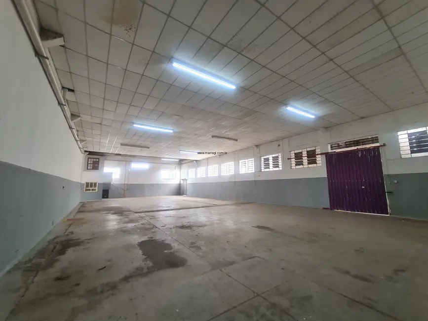 Foto 2 de Armazém / Galpão para alugar, 1680m2 em Protestantes, Votorantim - SP