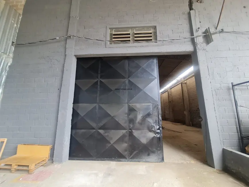 Foto 4 de Armazém / Galpão para alugar, 2182m2 em Protestantes, Votorantim - SP