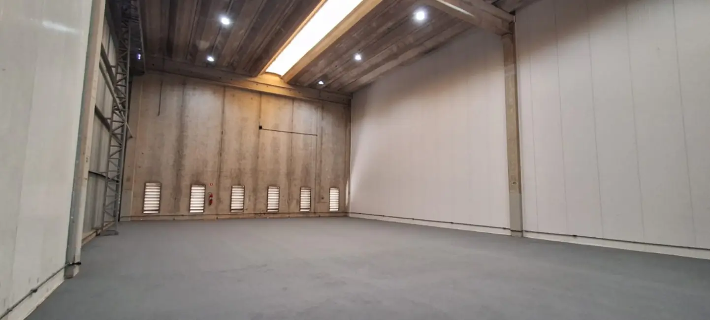 Foto 3 de Armazém / Galpão para alugar, 609m2 em Tamboré, Barueri - SP