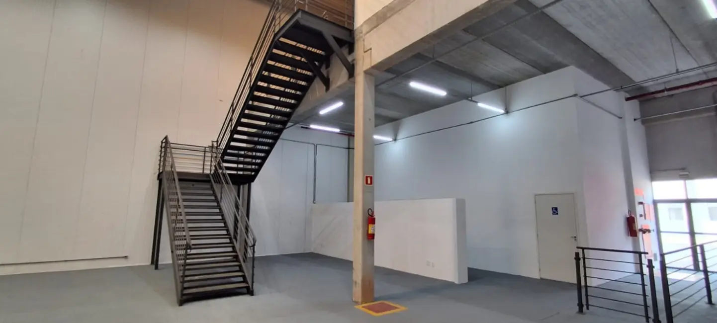 Foto 4 de Armazém / Galpão para alugar, 609m2 em Tamboré, Barueri - SP