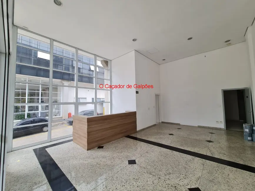 Armazém / Galpão para alugar, 2210m2 em Tamboré, Barueri - SP - imagem 4 Foto 4 de Armazém / Galpão para alugar, 2210m2 em Tamboré, Barueri - SP