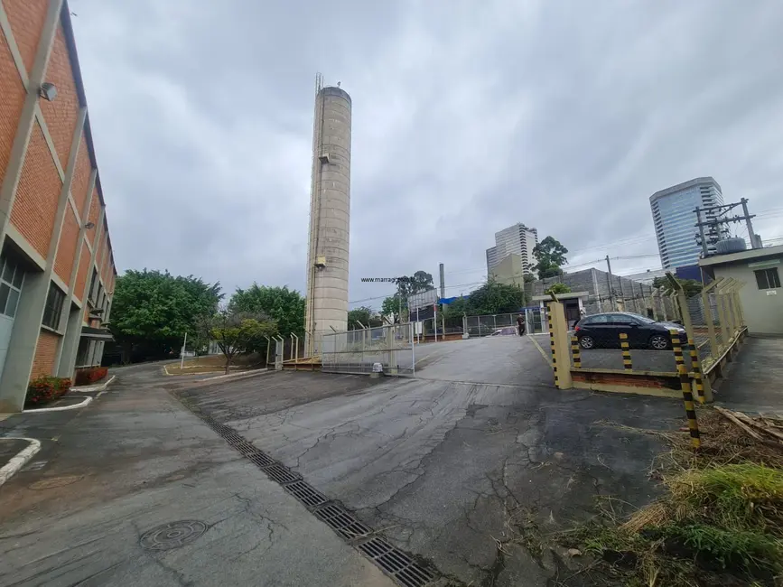 Foto 4 de Armazém / Galpão para alugar, 2700m2 em Alphaville Empresarial, Barueri - SP