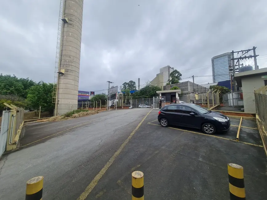 Foto 5 de Armazém / Galpão para alugar, 2700m2 em Alphaville Empresarial, Barueri - SP