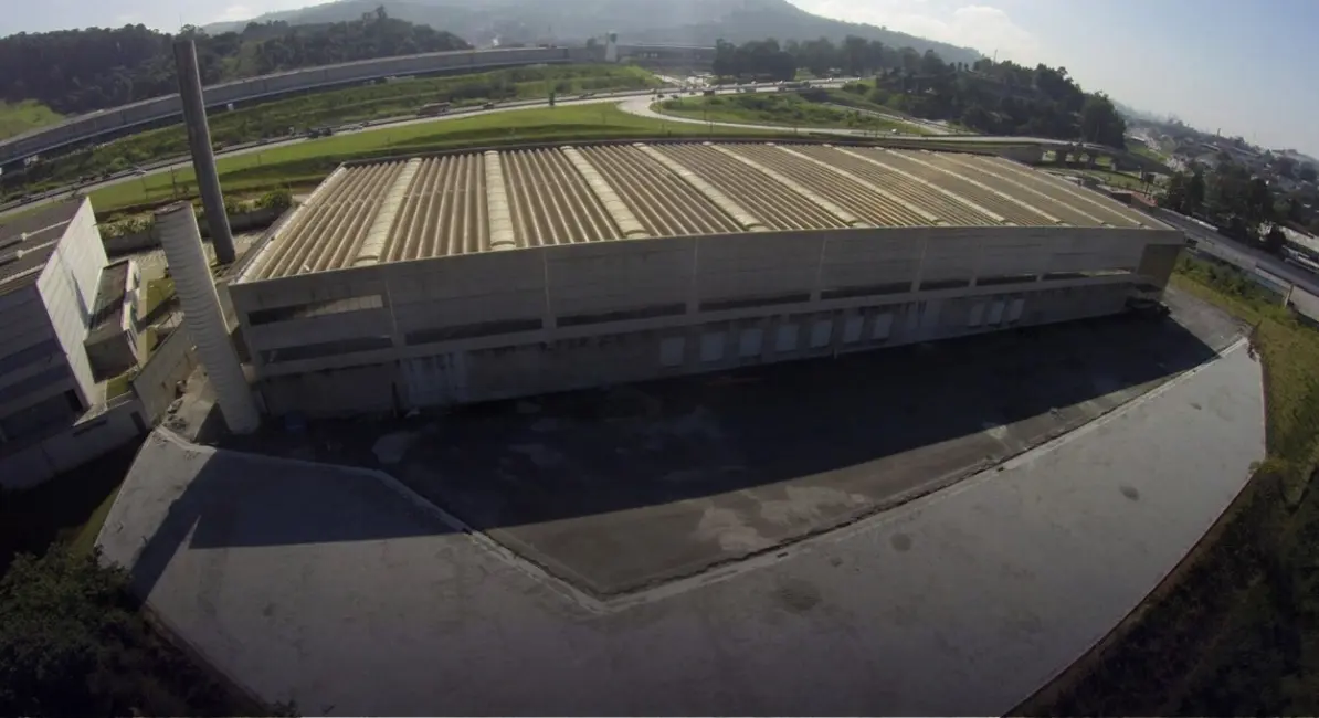 Armazém / Galpão para alugar, 7000m2 em Barueri - SP - imagem 8 Foto 8 de Armazém / Galpão para alugar, 7000m2 em Barueri - SP