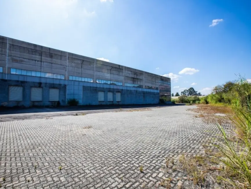 Armazém / Galpão para alugar, 7000m2 em Barueri - SP - imagem 4 Foto 4 de Armazém / Galpão para alugar, 7000m2 em Barueri - SP