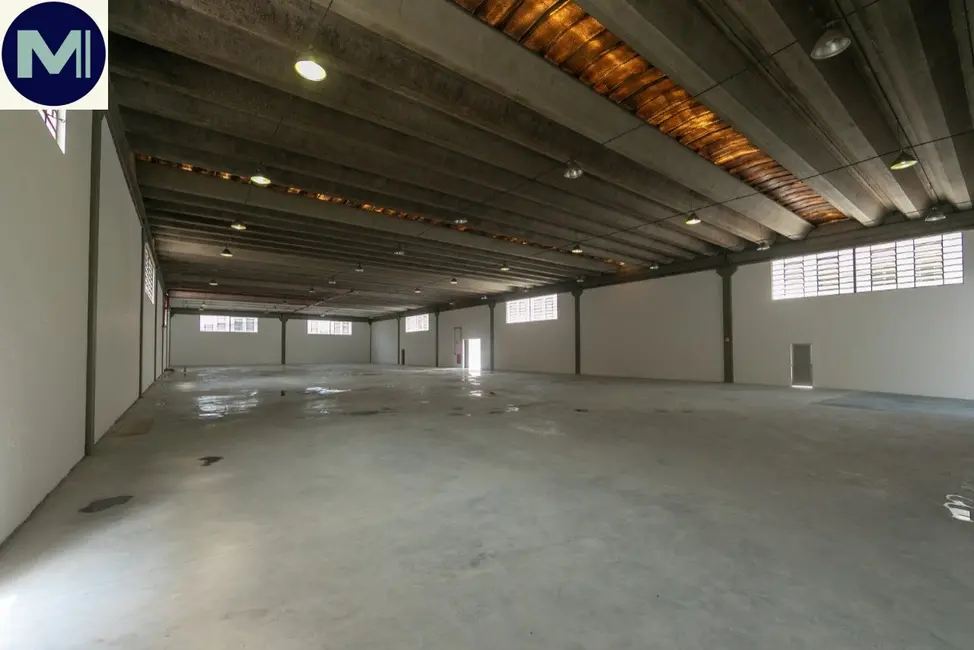 Armazém / Galpão para alugar, 1635m2 em Barueri - SP - imagem 3 Foto 3 de Armazém / Galpão para alugar, 1635m2 em Barueri - SP