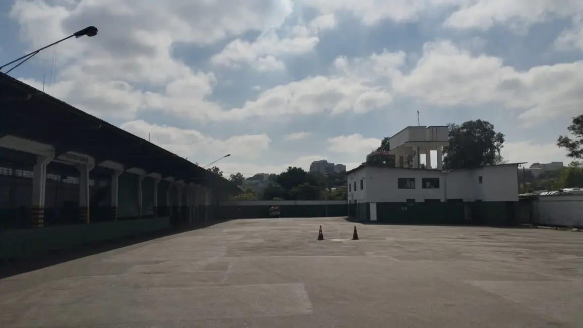 Armazém / Galpão para alugar, 2000m2 em Parque Novo Mundo, São Paulo - SP - imagem 4 Foto 4 de Armazém / Galpão para alugar, 2000m2 em Parque Novo Mundo, São Paulo - SP