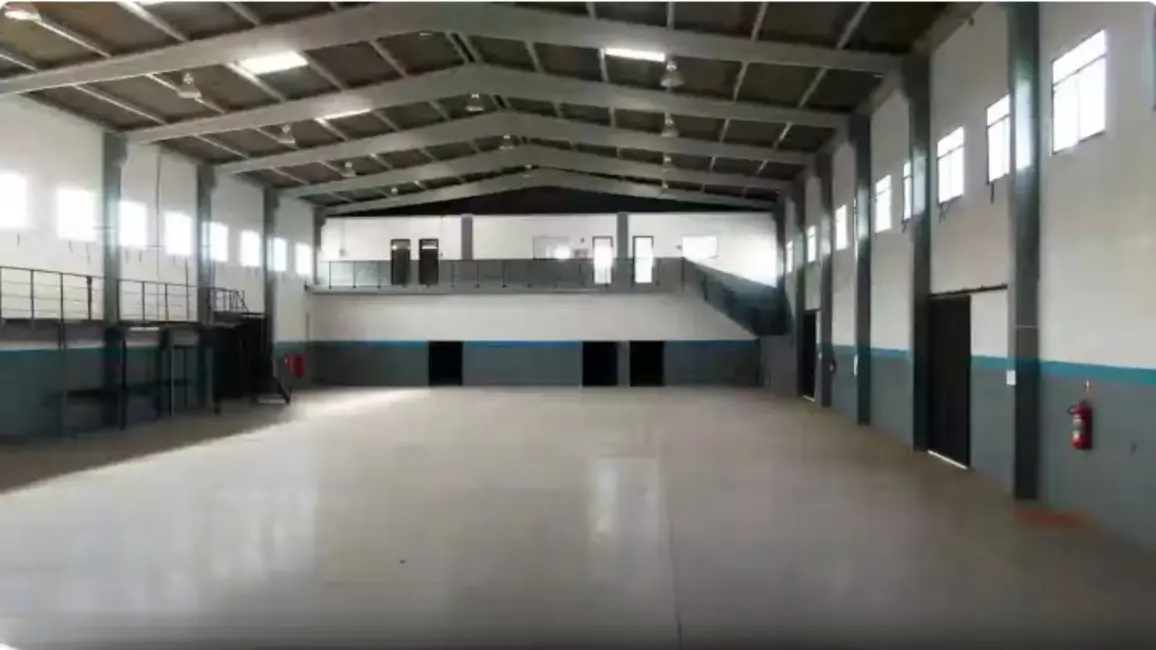 Armazém / Galpão para alugar, 1600m2 em Distrito Industrial João Narezzi, Indaiatuba - SP - imagem 3 Foto 3 de Armazém / Galpão para alugar, 1600m2 em Distrito Industrial João Narezzi, Indaiatuba - SP
