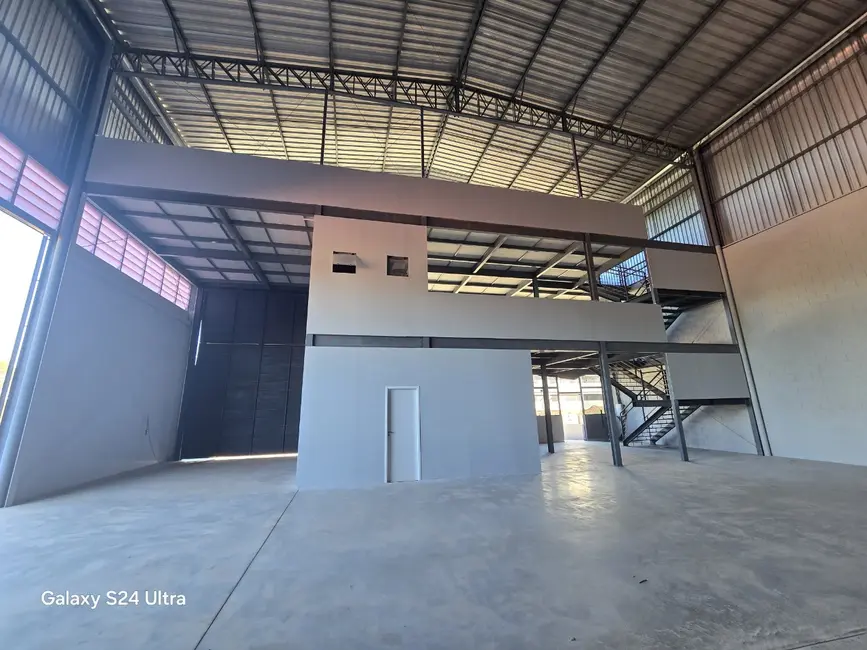 Armazém / Galpão à venda, 760m2 em Éden, Sorocaba - SP - imagem 7 Foto 7 de Armazém / Galpão à venda, 760m2 em Éden, Sorocaba - SP