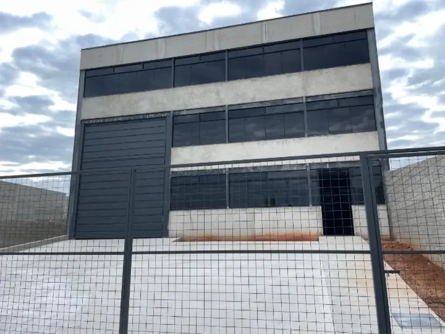 Foto 2 de Armazém / Galpão à venda e para alugar, 600m2 em Parque Empresarial das Mangueiras, Sorocaba - SP