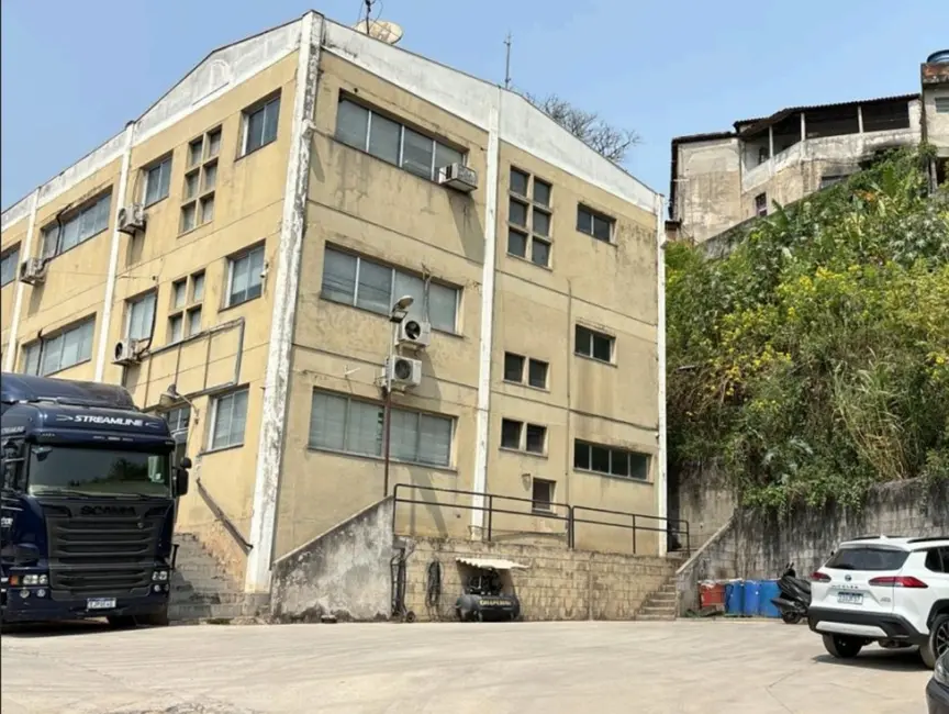 Foto 5 de Armazém / Galpão à venda, 2000m2 em Jardim Cláudio, Cotia - SP