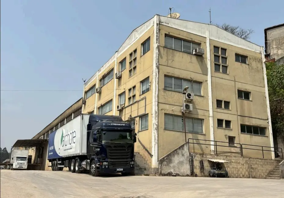Foto 4 de Armazém / Galpão à venda, 2000m2 em Jardim Cláudio, Cotia - SP