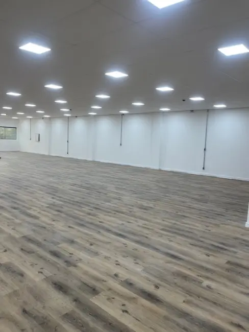 Foto 8 de Armazém / Galpão para alugar, 700m2 em Alphaville Empresarial, Barueri - SP