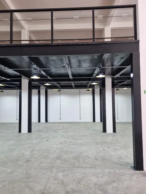 Foto 5 de Armazém / Galpão para alugar, 700m2 em Alphaville Empresarial, Barueri - SP