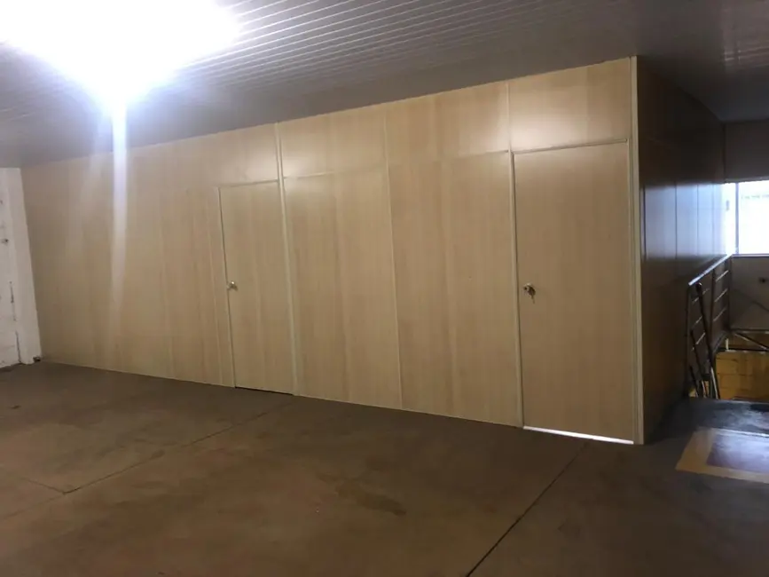 Armazém / Galpão para alugar, 200m2 em Jardim Santa Cecília, Sorocaba - SP - imagem 9 Foto 9 de Armazém / Galpão para alugar, 200m2 em Jardim Santa Cecília, Sorocaba - SP