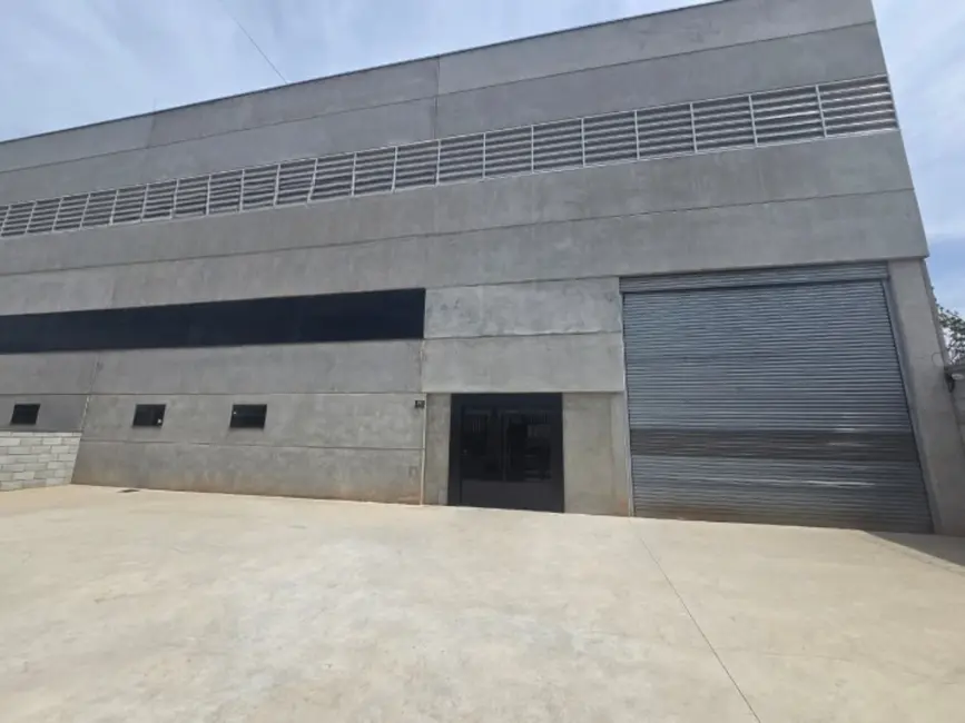 Foto 1 de Armazém / Galpão para alugar, 820m2 em Parque Empresarial das Mangueiras, Sorocaba - SP