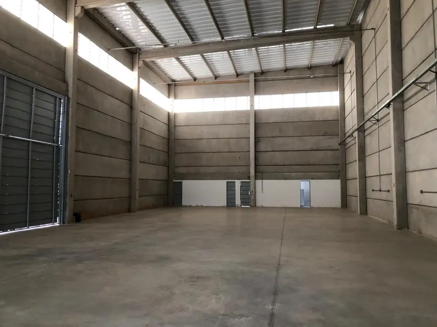 Foto 3 de Armazém / Galpão à venda, 590m2 em Parque Empresarial das Mangueiras, Sorocaba - SP