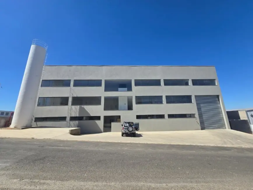 Armazém / Galpão para alugar, 1394m2 em Comercial Vitória Martini, Indaiatuba - SP - imagem 1 Foto 1 de Armazém / Galpão para alugar, 1394m2 em Comercial Vitória Martini, Indaiatuba - SP