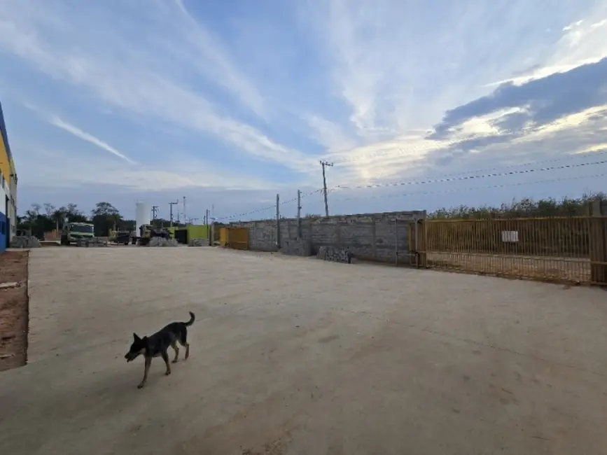 Armazém / Galpão para alugar, 1600m2 em Salto De Pirapora - SP - imagem 7 Foto 7 de Armazém / Galpão para alugar, 1600m2 em Salto De Pirapora - SP