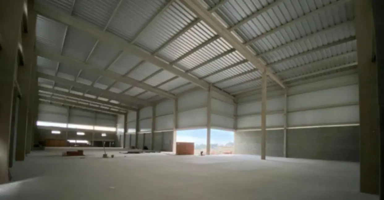 Foto 2 de Armazém / Galpão para alugar, 2000m2 em Jardim da Glória, Cotia - SP