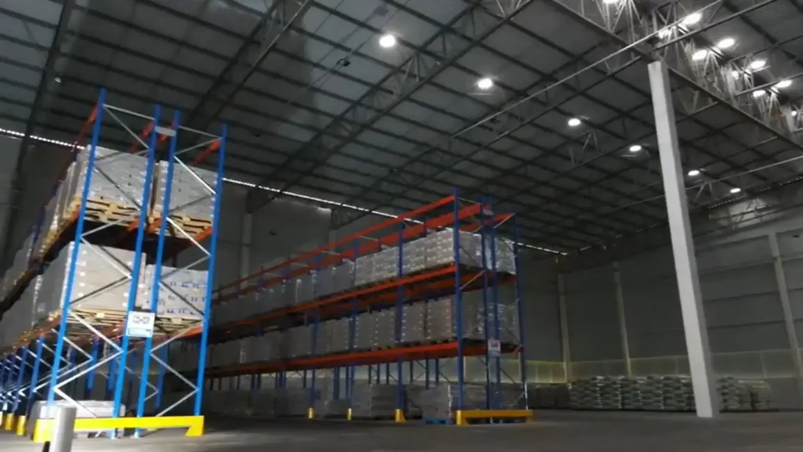 Foto 9 de Armazém / Galpão à venda, 9600m2 em Centro, Torre De Pedra - SP