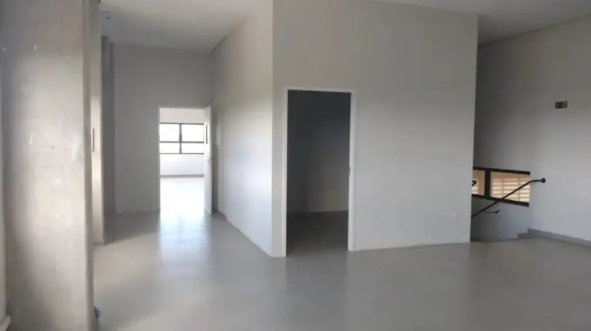 Armazém / Galpão para alugar, 2500m2 em Iporanga, Sorocaba - SP - imagem 5 Foto 5 de Armazém / Galpão para alugar, 2500m2 em Iporanga, Sorocaba - SP