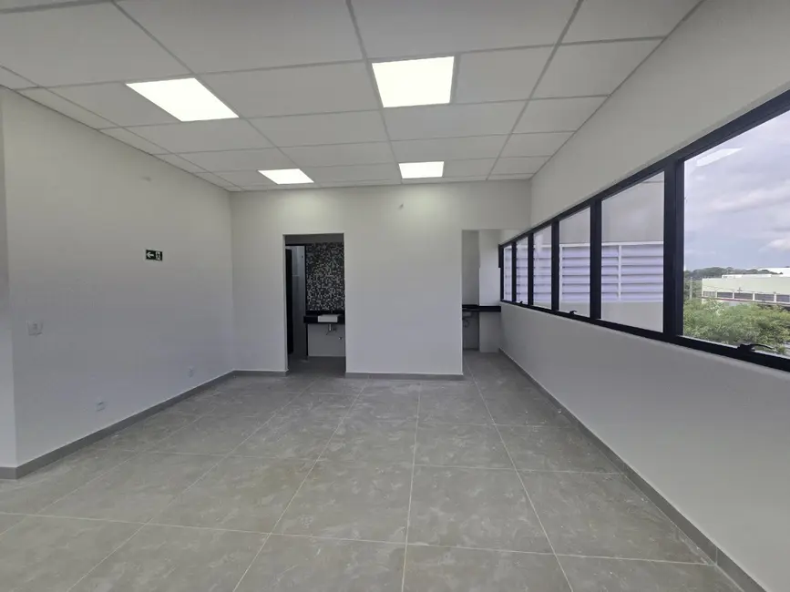 Armazém / Galpão para alugar, 750m2 em Éden, Sorocaba - SP - imagem 4 Foto 4 de Armazém / Galpão para alugar, 750m2 em Éden, Sorocaba - SP