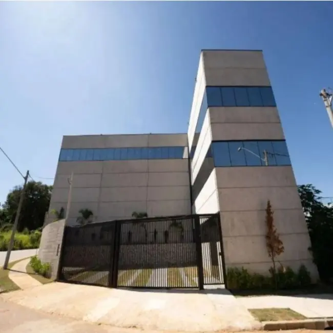 Armazém / Galpão à venda e para alugar, 740m2 em Parque Empresarial das Mangueiras, Sorocaba - SP - imagem 8 Foto 8 de Armazém / Galpão à venda e para alugar, 740m2 em Parque Empresarial das Mangueiras, Sorocaba - SP