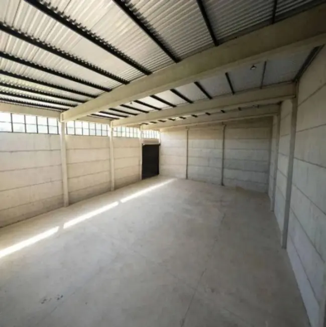 Armazém / Galpão à venda e para alugar, 740m2 em Parque Empresarial das Mangueiras, Sorocaba - SP - imagem 1 Foto 1 de Armazém / Galpão à venda e para alugar, 740m2 em Parque Empresarial das Mangueiras, Sorocaba - SP