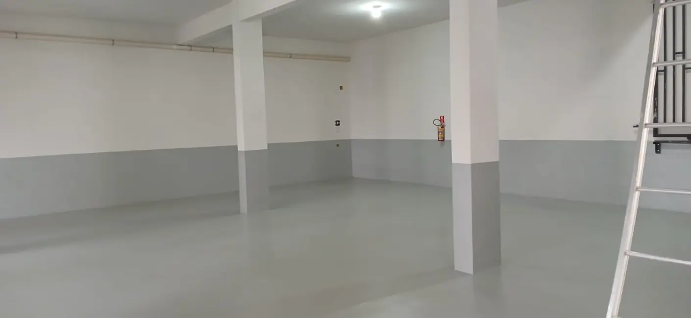 Armazém / Galpão para alugar, 200m2 em Jardim Europa, Sorocaba - SP - imagem 3 Foto 3 de Armazém / Galpão para alugar, 200m2 em Jardim Europa, Sorocaba - SP